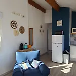דירה Au Calme A L'oree Du Golf 1 *
