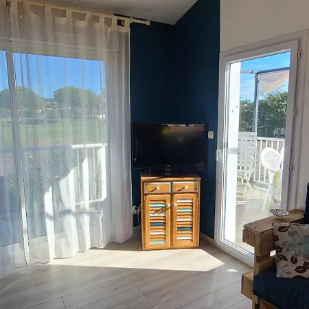Au Calme A L'oree Du Golf 1 Апартаменти Агд