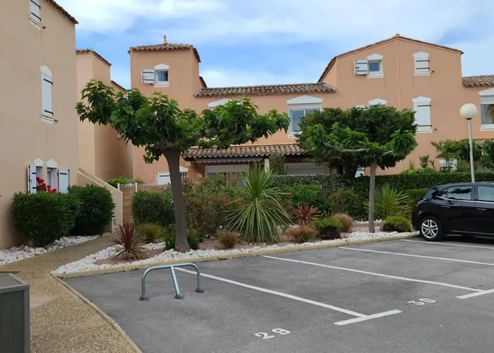 Апартаменты Au Calme A L'oree Du Golf 1 *